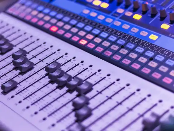 Consola de mezcla para renta de audio para eventos