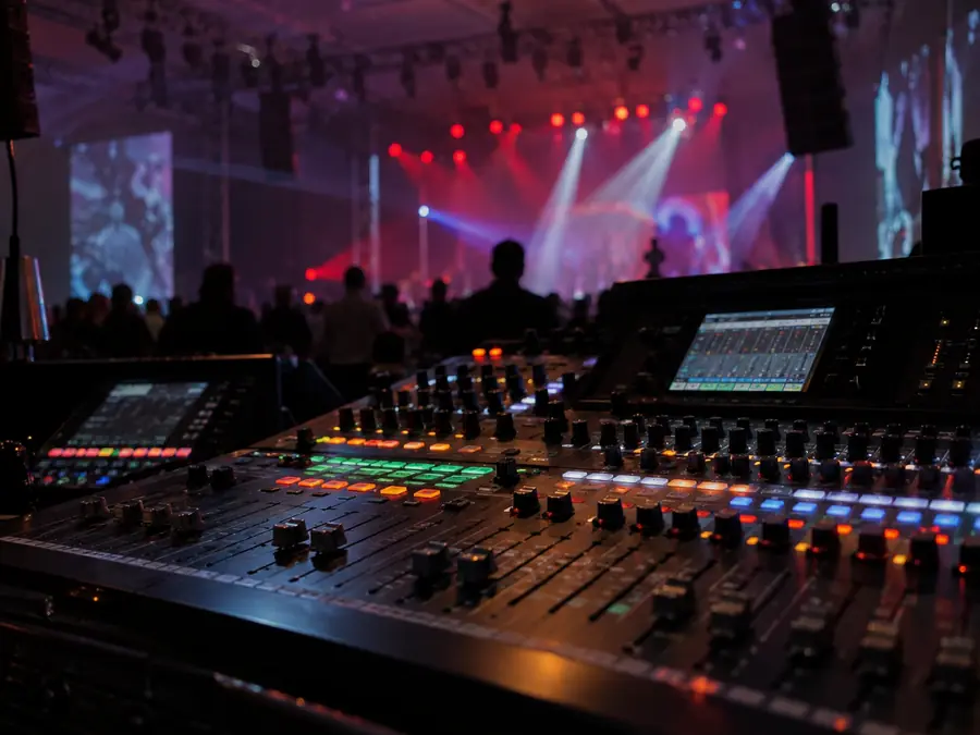 Consola digital de audio durante un evento